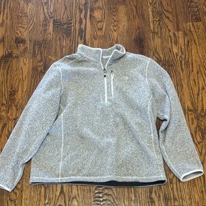 Men's The North Face gray pull over XL